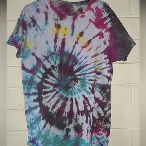 tie dyed tee size medium